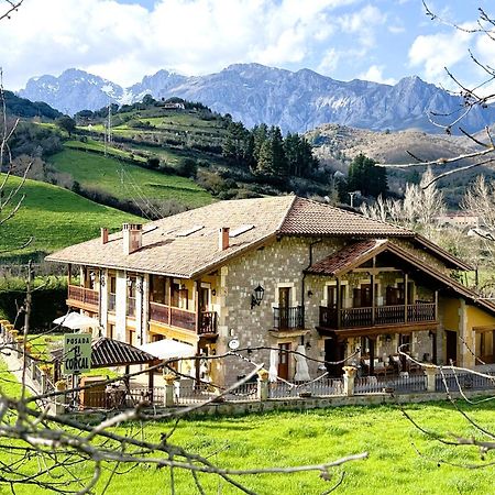 Posada El Corcal de Liébana Tama Esterno foto