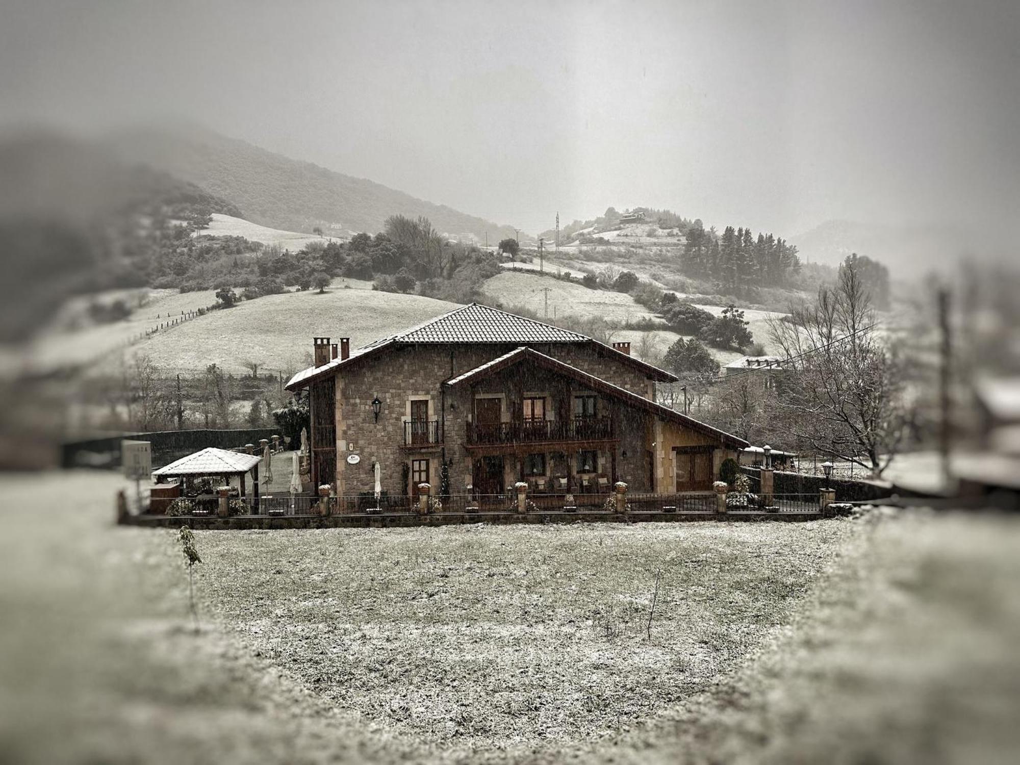 Posada El Corcal de Liébana Tama Esterno foto