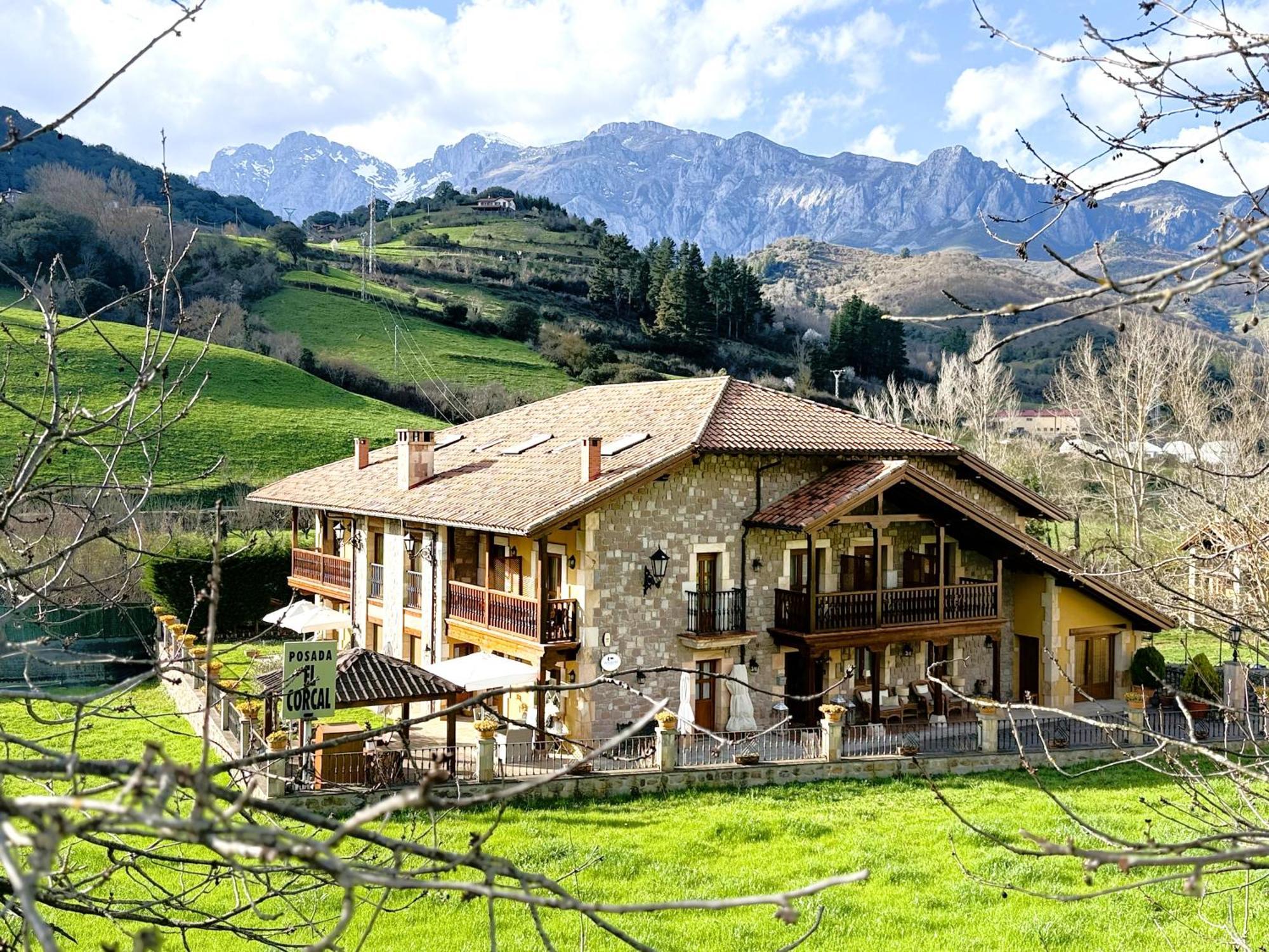 Posada El Corcal de Liébana Tama Esterno foto